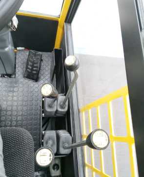Použité vysokozdvižné vozíky BAUMANN HX 40/16/63 TR DIESEL SEITENSTAPLER (13017829)