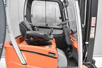 Použité vysokozdvižné vozíky BT C3E 150R /54545/ ELEKTRO DREIRADFRONTSTAPLER (12948034)