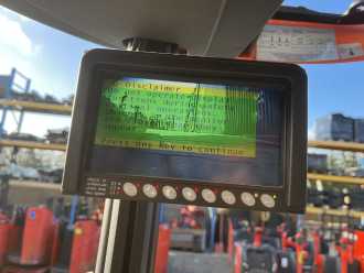 Použité vysokozdvižné vozíky BT RRE140H ELEKTRO SCHUBMASTSTAPLER (13075647)