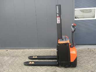 Použité vysokozdvižné vozíky BT SWE 080L ELEKTRO HOCHHUBWAGENDEICHSEL (13059381)