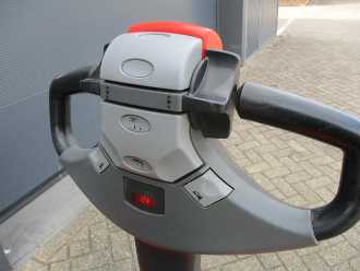 Použité vysokozdvižné vozíky BT SWE 080L ELEKTRO HOCHHUBWAGENDEICHSEL (13059381)