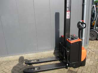 Použité vysokozdvižné vozíky BT SWE 080L ELEKTRO HOCHHUBWAGENDEICHSEL (13071582)