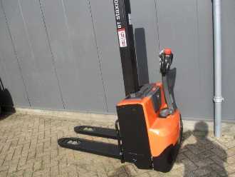 Použité vysokozdvižné vozíky BT SWE 080L ELEKTRO HOCHHUBWAGENDEICHSEL (13071582)