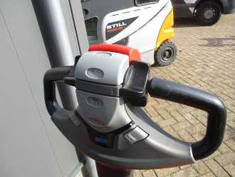 Použité vysokozdvižné vozíky BT SWE 080L ELEKTRO HOCHHUBWAGENDEICHSEL (13071582)