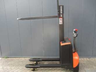 Použité vysokozdvižné vozíky BT SWE 080L ELEKTRO HOCHHUBWAGENDEICHSEL (13071587)