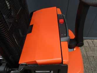 Použité vysokozdvižné vozíky BT SWE140L ELEKTRO HOCHHUBWAGENDEICHSEL (13071578)