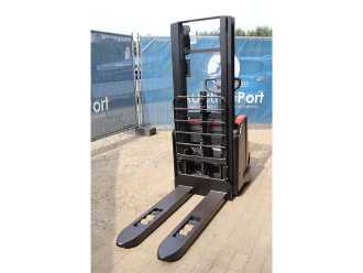 Použité vysokozdvižné vozíky BT SWE140L ELEKTRO HOCHHUBWAGENMANUELLELEKTRISCH (13041386)