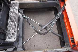 Použité vysokozdvižné vozíky BULMOR DQ80/14/35V DIESEL SEITENSTAPLER (13073313)