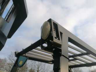 Použité vysokozdvižné vozíky CATERPILLAR EC55N ELEKTRO VIERRADFRONTSTAPLER (12438026)