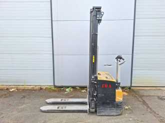 Použité vysokozdvižné vozíky CATERPILLAR NSP16N2 ELEKTRO HOCHHUBWAGENDEICHSEL (12905865)