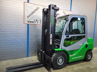 Použité vysokozdvižné vozíky CESAB M325H-DV DIESEL VIERRADFRONTSTAPLER (13057822)