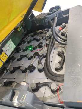 Použité vysokozdvižné vozíky COMBILIFT AM 15NE ELEKTRO VIERRADFRONTSTAPLER (12997710)