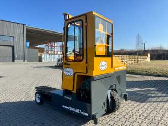 Použité vysokozdvižné vozíky COMBILIFT C3000/ Triplex 5500 mm GAS VIERWEGESTAPLER (13057415)