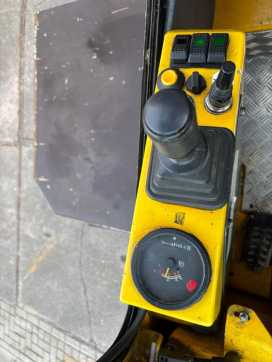 Použité vysokozdvižné vozíky COMBILIFT C5000SL DIESEL SEITENSTAPLER (13030604)