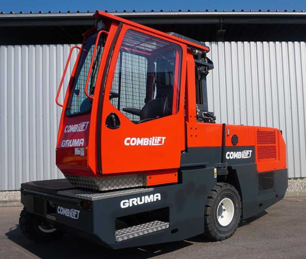 Použité vysokozdvižné vozíky COMBILIFT C6000SL DIESEL VIERWEGESTAPLER (12804578)