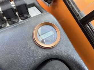 Použité vysokozdvižné vozíky COMBILIFT ESL140/20/41FL ELEKTRO SEITENSTAPLER (13031002)