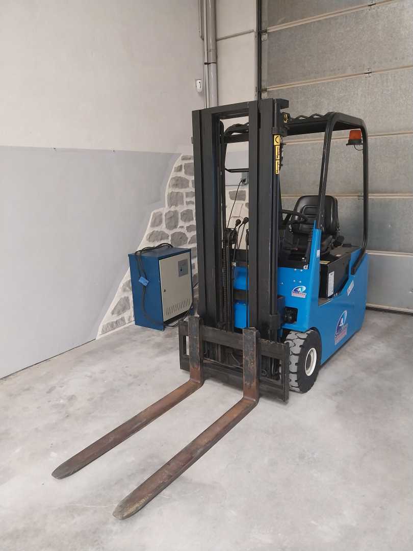 Použité vysokozdvižné vozíky CTC chariot élévateur à fourches ELEKTRO VIERRADFRONTSTAPLER (13029244)