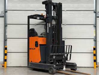 Použité vysokozdvižné vozíky DOOSAN BR14JW ELEKTRO SCHUBMASTSTAPLER (13055163) backdrop