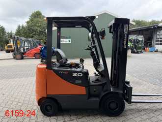 Použité vysokozdvižné vozíky DOOSAN G20SC-5 GAS VIERRADFRONTSTAPLER (13061080)