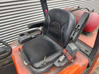 Použité vysokozdvižné vozíky DOOSAN G25X GAS VIERRADFRONTSTAPLER (13021614)