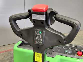 Použité vysokozdvižné vozíky HANGCHA CBD30-XT1-SI ELEKTRO NIEDERHUBWAGENDEICHSEL (13065360)