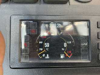 Použité vysokozdvižné vozíky HANGCHA CPYD25 GAS VIERRADFRONTSTAPLER (13039999)