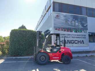 Použité vysokozdvižné vozíky HANGCHA TT35-2 (CPCD35-X2W98E-RT2) DIESEL GELAENDESTAPLER (12987694)