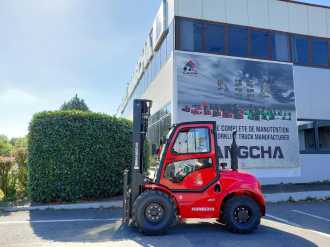 Použité vysokozdvižné vozíky HANGCHA TT35-4 (CPCD35-XW33C-RT4) DIESEL GELAENDESTAPLER (12987444)