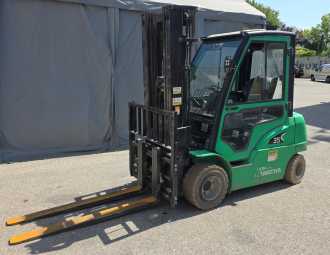 Použité vysokozdvižné vozíky HC CPD35-XD4-SI21 ELEKTRO VIERRADFRONTSTAPLER (13061966)