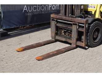Použité vysokozdvižné vozíky HYSTER H2 5FT GAS VIERRADFRONTSTAPLER (13063409)