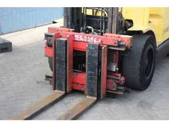 Použité vysokozdvižné vozíky HYSTER H3.00XM DIESEL VIERRADFRONTSTAPLER (13064632)