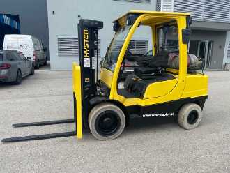 Použité vysokozdvižné vozíky HYSTER H3.5FT LPG GAS VIERRADFRONTSTAPLER (13058074) backdrop