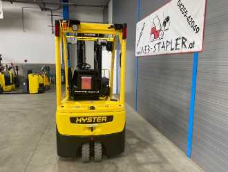 Použité vysokozdvižné vozíky HYSTER J1.6XNT MWB ELEKTRO DREIRADFRONTSTAPLER (13058045)