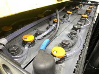 Použité vysokozdvižné vozíky HYSTER R1.6 ELEKTRO SCHUBMASTSTAPLER (13012992)