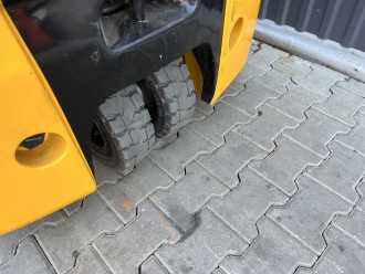 Použité vysokozdvižné vozíky HYUNDAI 20BT-9U ELEKTRO DREIRADFRONTSTAPLER (13028732)