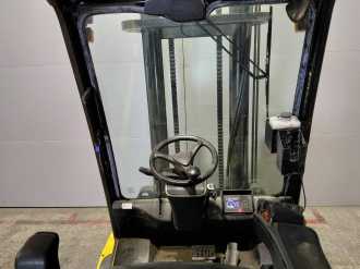 Použité vysokozdvižné vozíky HYUNDAI 45B9 ELEKTRO VIERRADFRONTSTAPLER (13048329)
