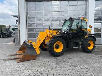 Použité vysokozdvižné vozíky JCB 535-95 / nur 1.354h / Palettengabel & Schaufel DIESEL TELESKOPARMSTAPLER (13064795)