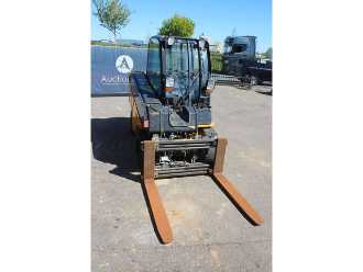 Použité vysokozdvižné vozíky JCB JCBTLT30L DIESEL VIERRADFRONTSTAPLER (13041300)