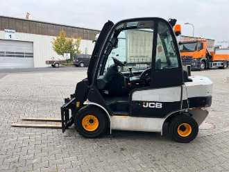 Použité vysokozdvižné vozíky JCB TLT 30D Teletruck 2WD / nur 1.948h! DIESEL VIERRADFRONTSTAPLER (13047714)