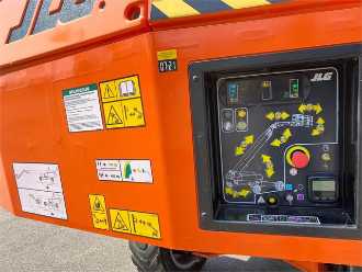 Použité vysokozdvižné vozíky JLG 1850SJ DIESEL WEITERE (12482672)