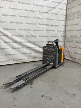 Použité vysokozdvižné vozíky JUNGHEINRICH ECE 225 51-240 ELEKTRO NIEDERHUBWAGENFAHRERSTAND (13044458)
