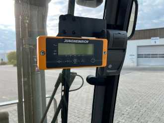 Použité vysokozdvižné vozíky JUNGHEINRICH EFG 215 / Triplex: 4.25m! / SS / 4.029h ELEKTRO VIERRADFRONTSTAPLER (13024787)