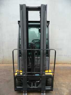 Použité vysokozdvižné vozíky JUNGHEINRICH EFG 216 500 DZ ELEKTRO DREIRADFRONTSTAPLER (13073666)