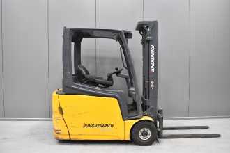Použité vysokozdvižné vozíky JUNGHEINRICH EFG 216 /57538/ ELEKTRO DREIRADFRONTSTAPLER (13045175)