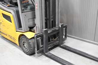 Použité vysokozdvižné vozíky JUNGHEINRICH EFG 216 /58990/ ELEKTRO DREIRADFRONTSTAPLER (13070397)