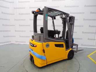 Použité vysokozdvižné vozíky JUNGHEINRICH EFG 216 Li SP GE 115-425 DZ ELEKTRO VIERRADFRONTSTAPLER (13060875)