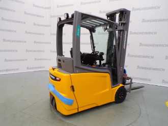 Použité vysokozdvižné vozíky JUNGHEINRICH EFG 216 MP G+E 115-550 DZ ELEKTRO VIERRADFRONTSTAPLER (13038589)