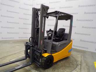 Použité vysokozdvižné vozíky JUNGHEINRICH EFG 218 SP G+ZVG 160-310 ZZ ELEKTRO VIERRADFRONTSTAPLER (12927277) backdrop