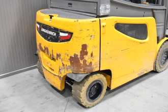 Použité vysokozdvižné vozíky JUNGHEINRICH EFG 425 k /58922/ ELEKTRO VIERRADFRONTSTAPLER (13069541)