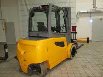Použité vysokozdvižné vozíky JUNGHEINRICH EFG 550s MP ZVG 240-350 ZT ELEKTRO VIERRADFRONTSTAPLER (13038929)